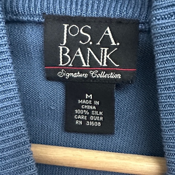 Jos. A. Bank Blue Turtleneck Sweater 100 percent silk signature collection - Picture 3 of 5